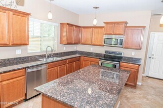 2162 Scully Dr in Phoenix, AZ - Building Photo - Building Photo