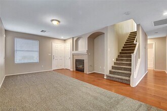 7224 Rosebriar Ct in Las Vegas, NV - Building Photo - Building Photo