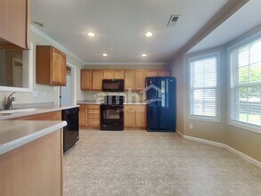 6560 Gentlewinds Dr in Knoxville, TN - Building Photo - Building Photo