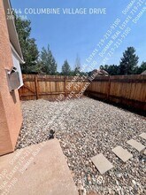 1744 Columbine Village Dr in Woodland Park, CO - Foto de edificio - Building Photo