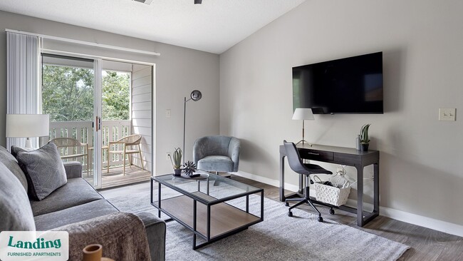 300 Long Shoals Rd in Asheville, NC - Building Photo - Building Photo