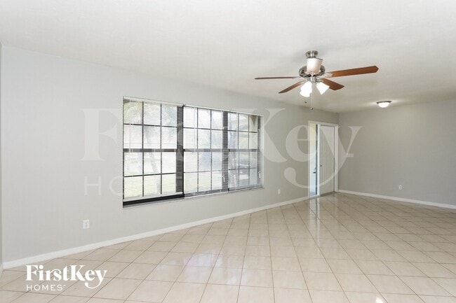 3511 SE 1st Pl in Cape Coral, FL - Building Photo - Building Photo