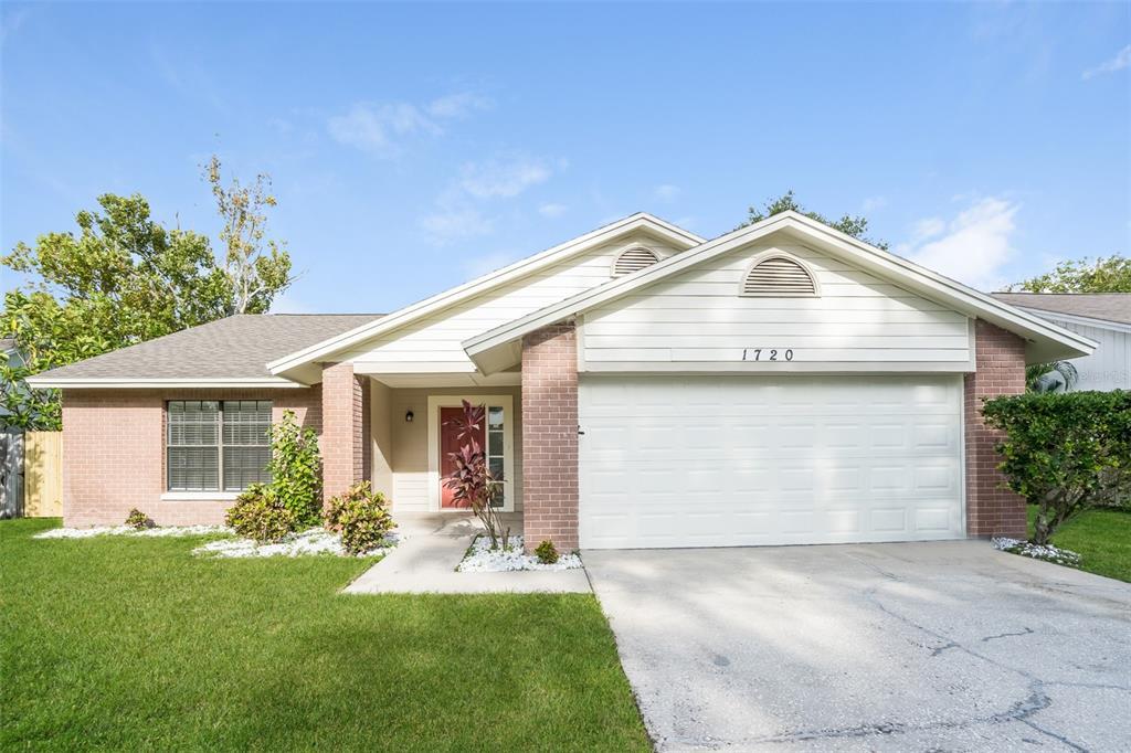 1720 Pintail Ct in Lutz, FL - Building Photo