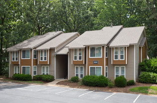 The Overlook Sandy Springs Apartments