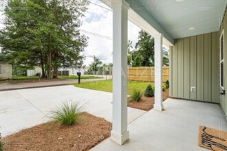 22 E Everett Ave in Saraland, AL - Building Photo - Building Photo