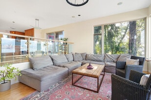 2603 Wall St in Vancouver, BC - Building Photo