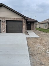 1405 Glasscock Ave in Harlingen, TX - Building Photo - Building Photo