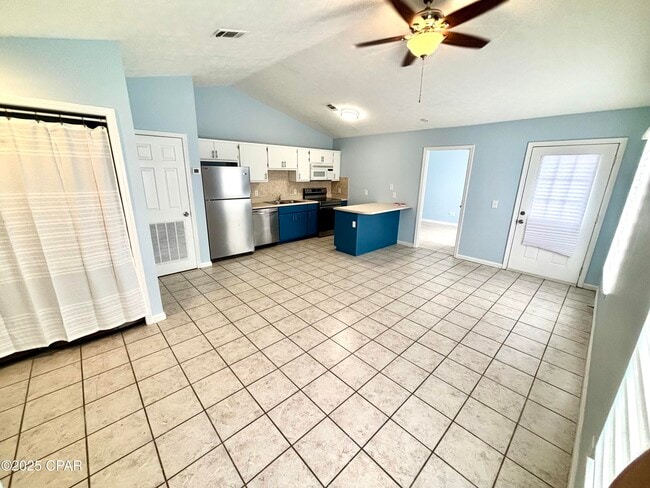 5526 Sunset Ave in Panama City Beach, FL - Building Photo - Building Photo