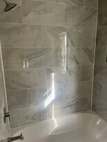 1370 E 22nd Ave in Columbus, OH - Building Photo