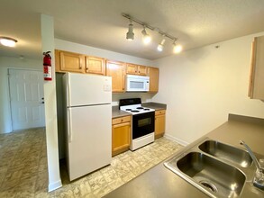 431 Harts Cove Way in Seneca, SC - Foto de edificio - Building Photo