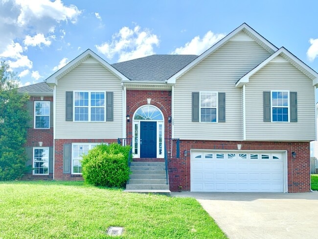 1724 Flagstone Dr
