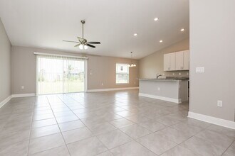 412 Bloomfield Dr in Poinciana, FL - Building Photo - Building Photo