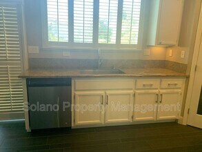 2537 Shorey Way in Fairfield, CA - Building Photo - Building Photo