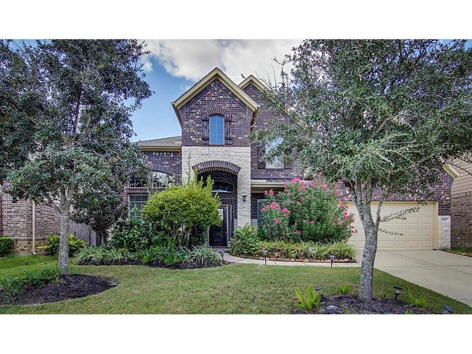 10207 White Pines Dr in Katy, TX - Building Photo