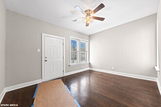 11022 S Vernon Ave in Chicago, IL - Building Photo - Building Photo