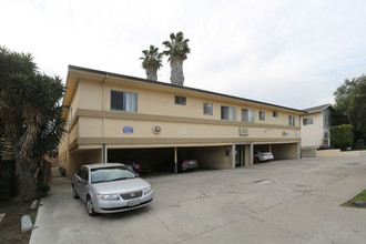 3721 Midvale Ave in Los Angeles, CA - Building Photo - Building Photo