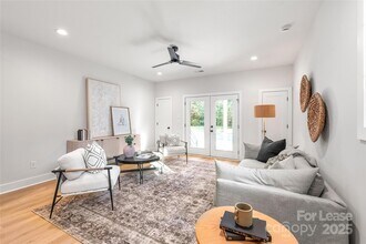 1314 Carolyn Dr in Charlotte, NC - Building Photo - Building Photo