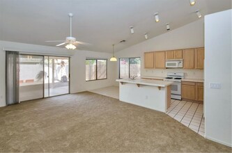 7306 E Naranja Ave in Mesa, AZ - Building Photo - Building Photo