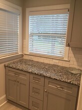 2216 Rozzelles Ferry Rd in Charlotte, NC - Building Photo - Building Photo