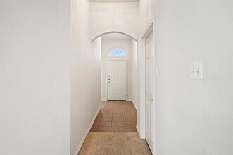 6325 Ferncreek Ln in Fort Worth, TX - Building Photo - Building Photo