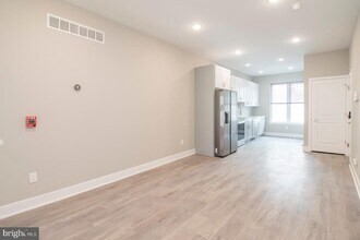 1206 N 24th St in Philadelphia, PA - Building Photo - Building Photo