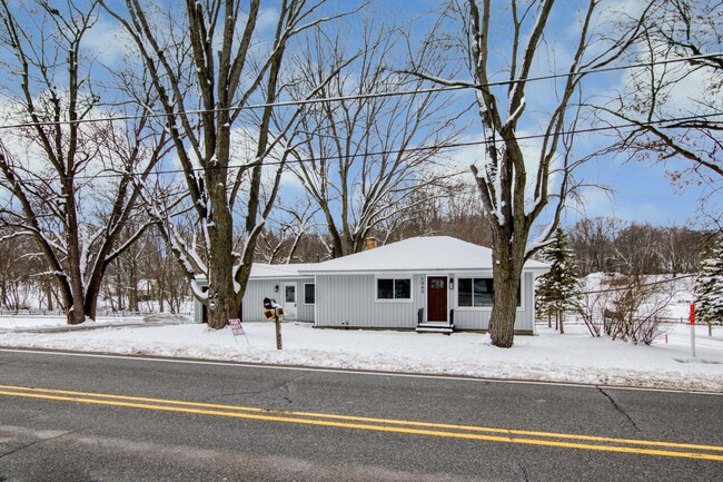 1565 Spaulding Ave SE in Grand Rapids, MI - Building Photo - Building Photo
