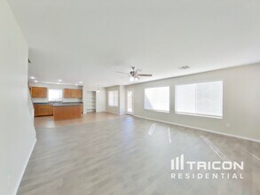 4389 E Rock Dr in Queen Creek, AZ - Building Photo - Building Photo