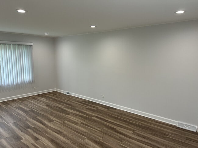 105 N Phelps Ave in Arlington Heights, IL - Building Photo - Building Photo