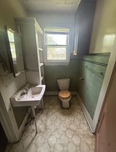 1009 Ernest St in Sauget, IL - Building Photo - Building Photo