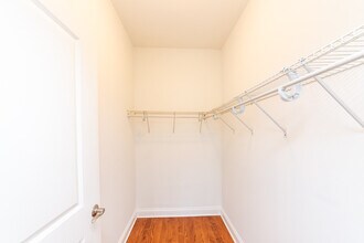 6217 S Kimbark Ave, Unit GN in Chicago, IL - Building Photo - Building Photo