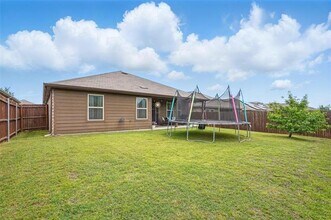 908 Euston St in Denton, TX - Building Photo - Building Photo