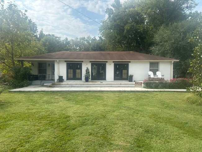 property at 3805 Dartmouth Ave
