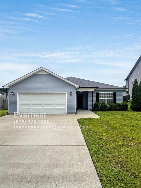 1148 Meachem Dr in Clarksville, TN - Building Photo