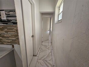 1727 Fletcher St in Hollywood, FL - Building Photo - Building Photo