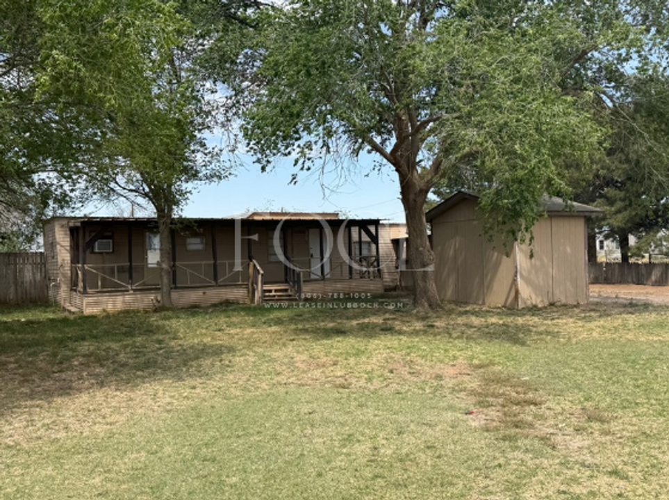 5515 East County Road 6550 in Lubbock, TX - Building Photo