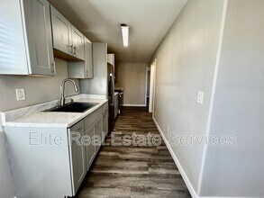 118 Cedar Ave in Chula Vista, CA - Building Photo - Building Photo