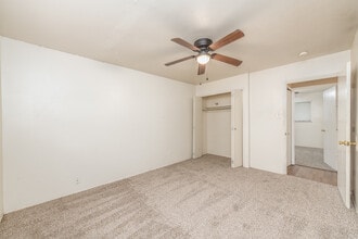 1816 E Tucker Blvd in Arlington, TX - Building Photo - Building Photo