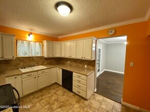 2602 24th St in Lubbock, TX - Building Photo - Building Photo