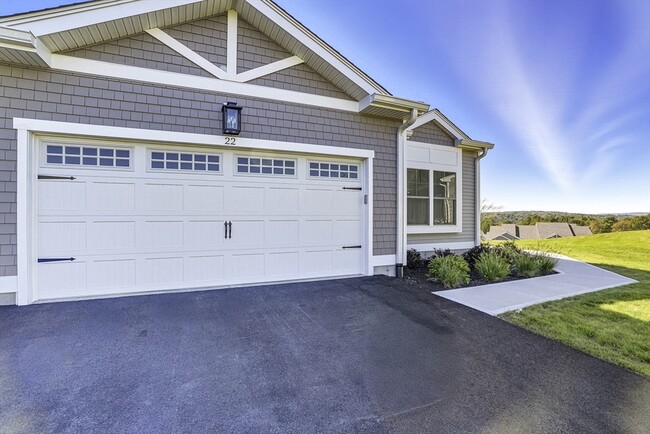 22 Horizon Dr in Millbury, MA - Building Photo - Building Photo
