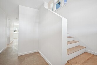 3 Wainwright Rd in Winchester, MA - Building Photo - Building Photo
