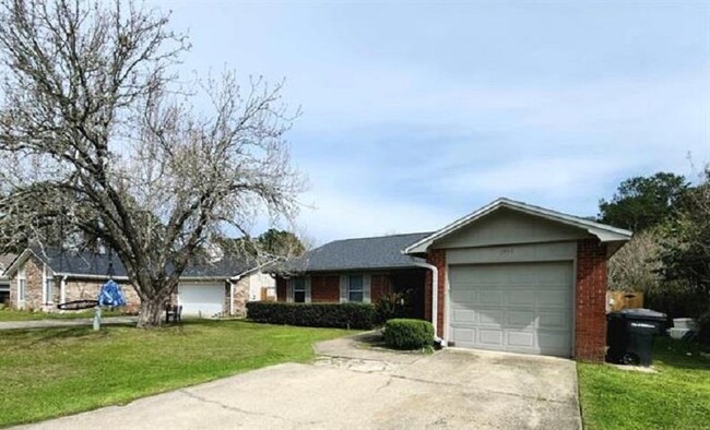property at 1949 Mary Ellen Dr