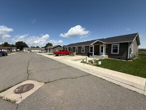 220 Riverwood Dr in Lander, WY - Building Photo - Building Photo