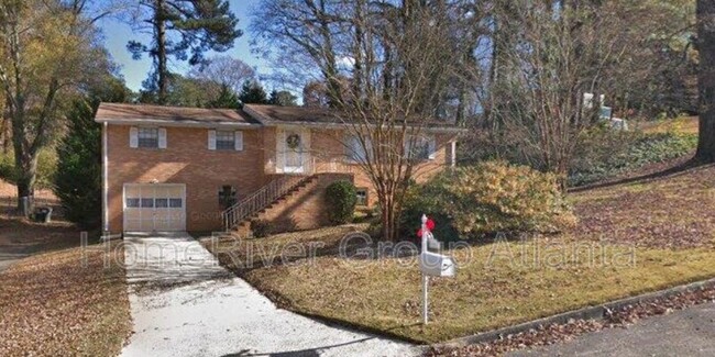 property at 575 W Handy Dr NW