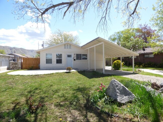 1052 Catherine St W in Salt Lake City, UT - Building Photo - Building Photo