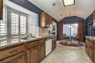 4411 Rushing Rd in Dallas, TX - Building Photo - Building Photo