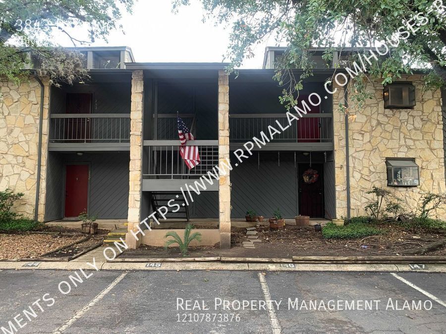 3843 Barrington St in San Antonio, TX - Building Photo