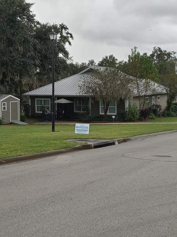 property at 172 SW Jewel Lk Dr