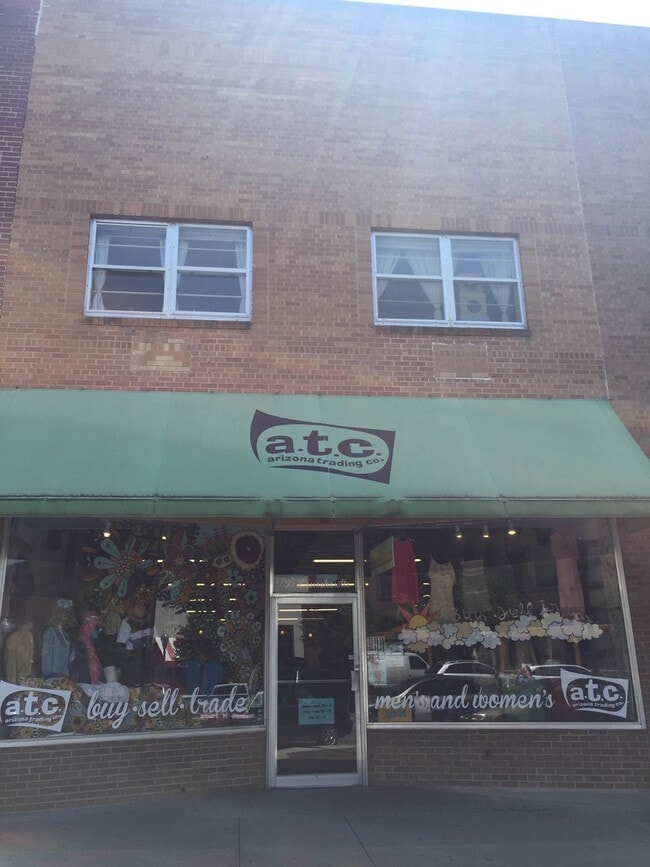 property at 736 Massachusetts St