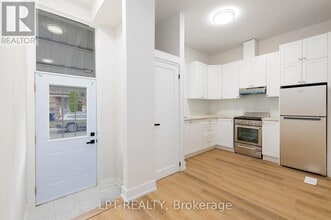 627 Crawford St in Toronto, ON - Building Photo - Building Photo