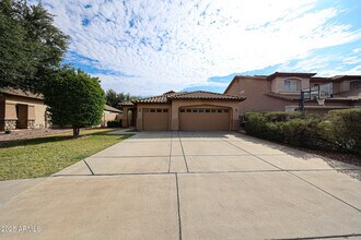 8442 W Mary Ann Dr in Peoria, AZ - Building Photo - Building Photo